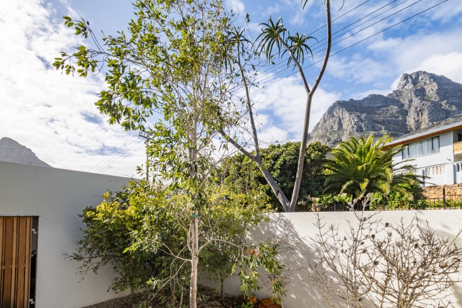 5 Bedroom Property for Sale in Camps Bay Western Cape